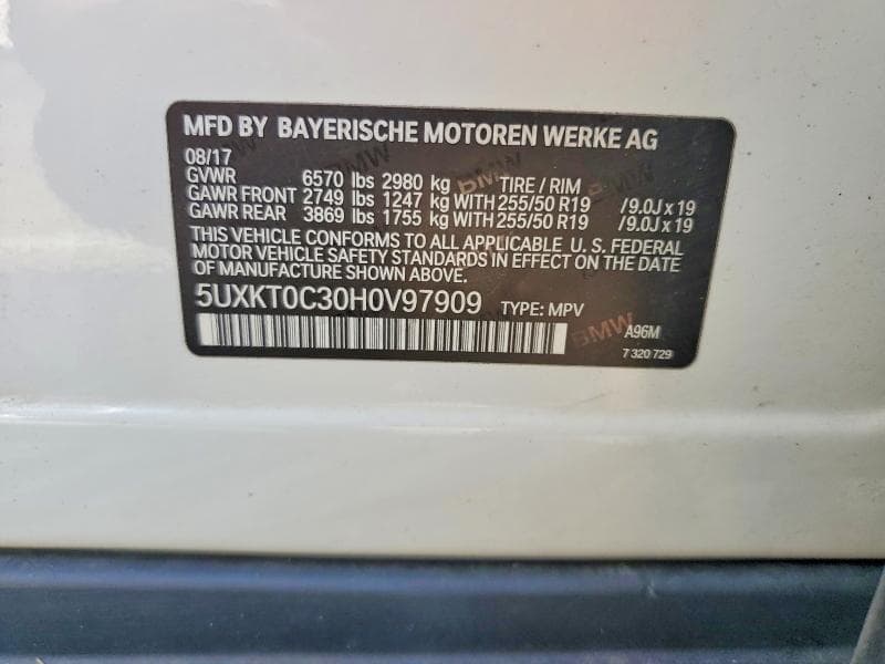 2017 BMW X5 XDR40E 13