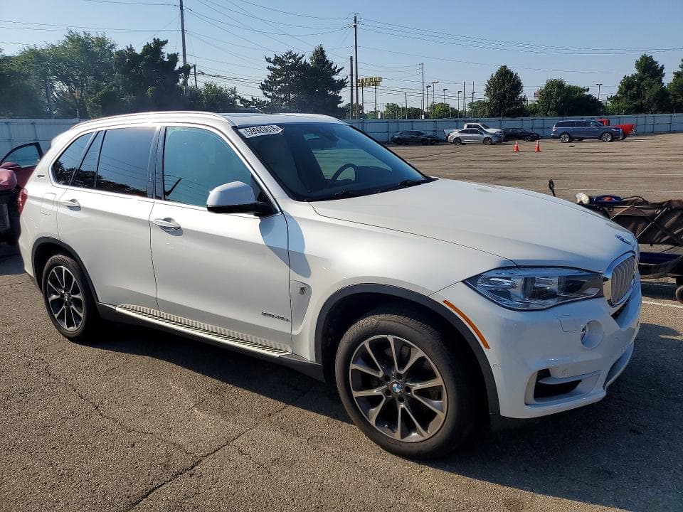 2017 BMW X5 XDR40E 4