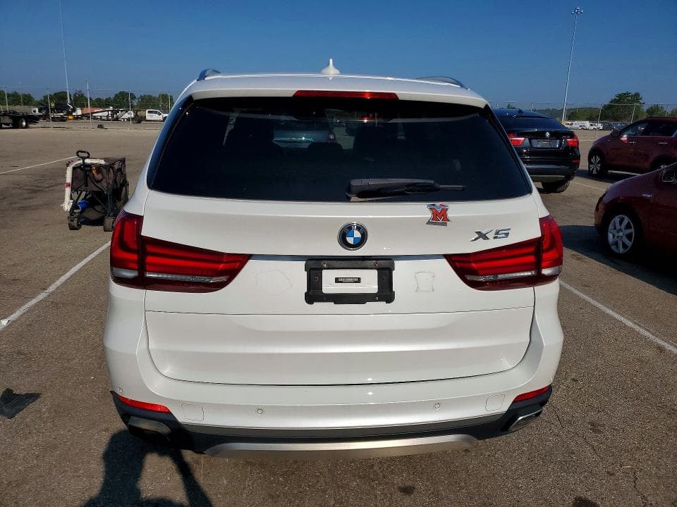 2017 BMW X5 XDR40E 6