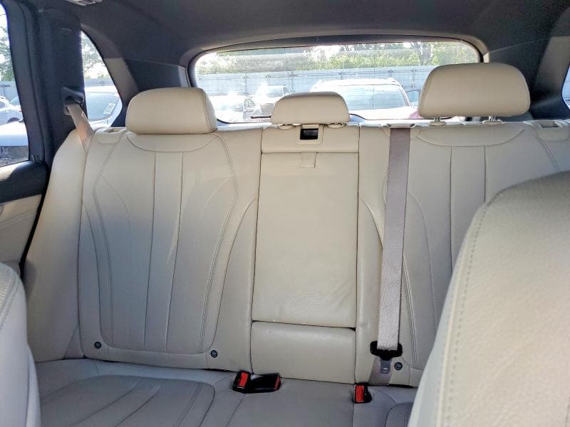 2017 BMW X5 XDR40E 10