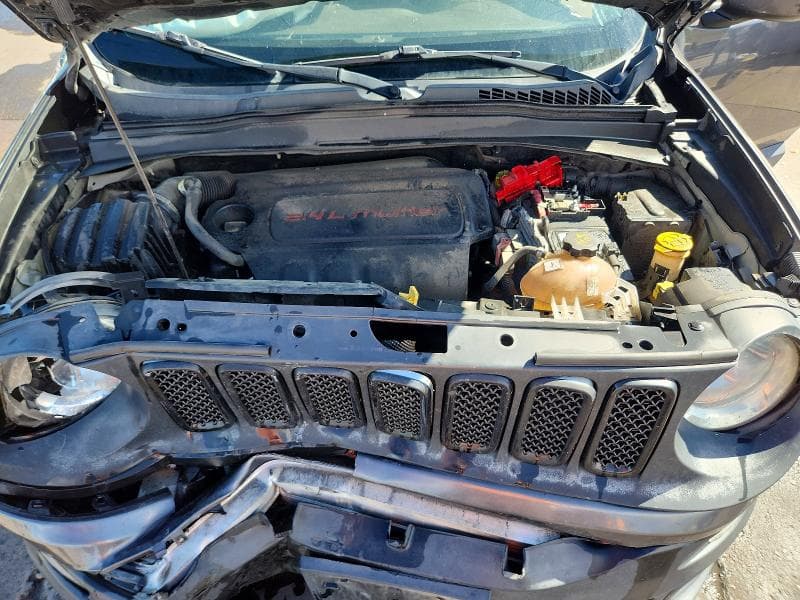 2018 JEEP RENEGADE LATITUDE 12