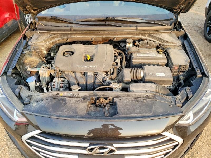 2017 HYUNDAI ELANTRA SE SE 11