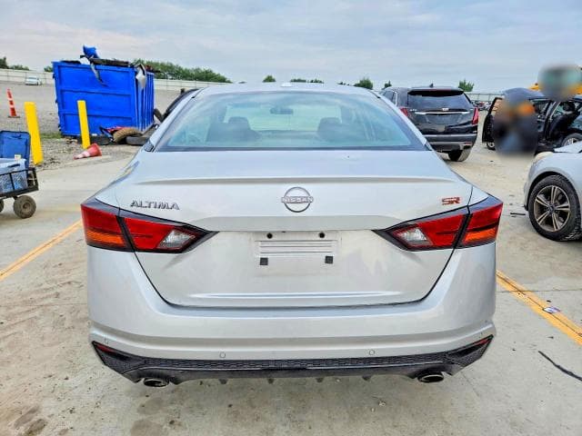 2024 NISSAN ALTIMA SR 6