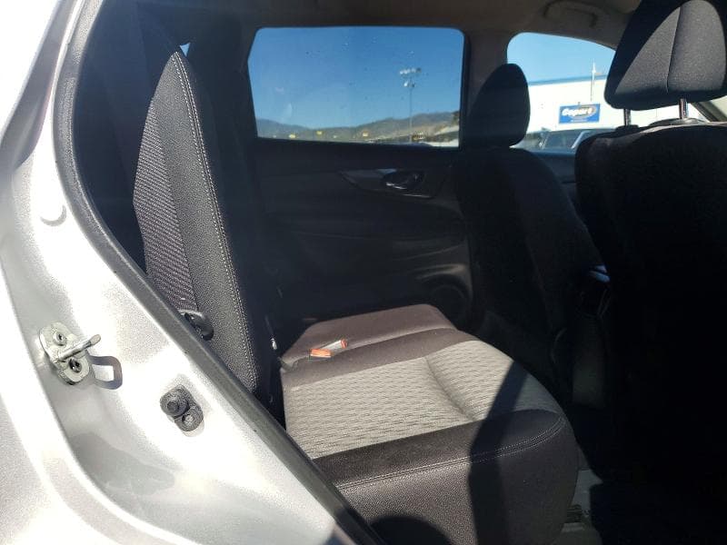 2020 NISSAN ROGUE SV 11