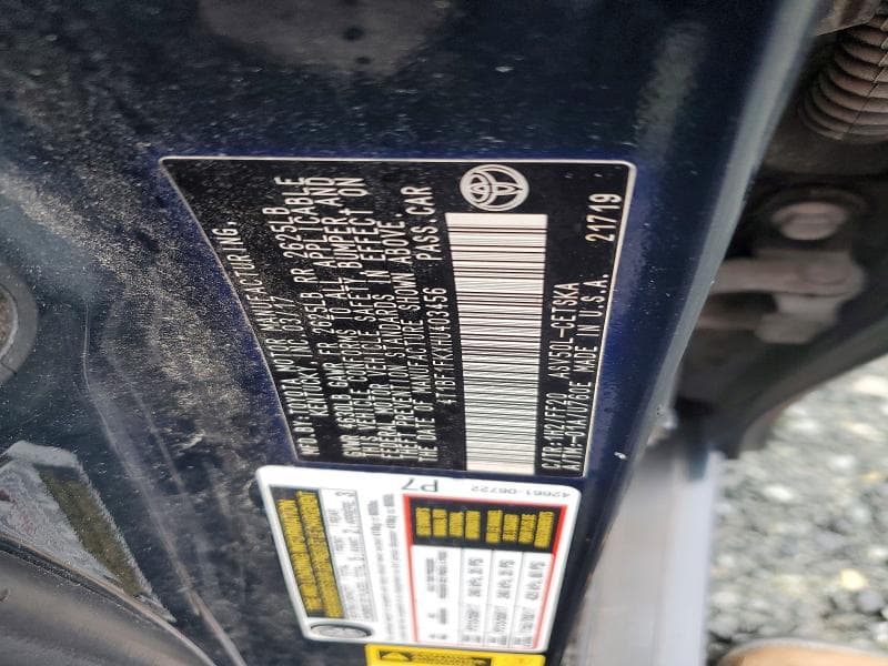 2017 TOYOTA CAMRY SE SE 12