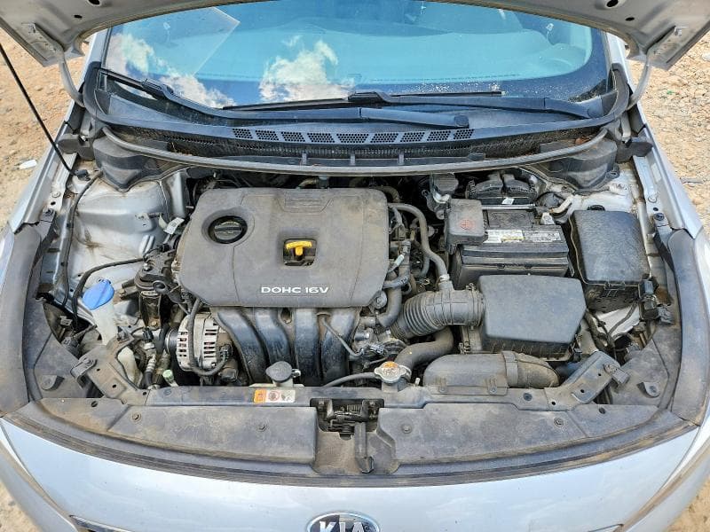 2017 KIA FORTE LX 11