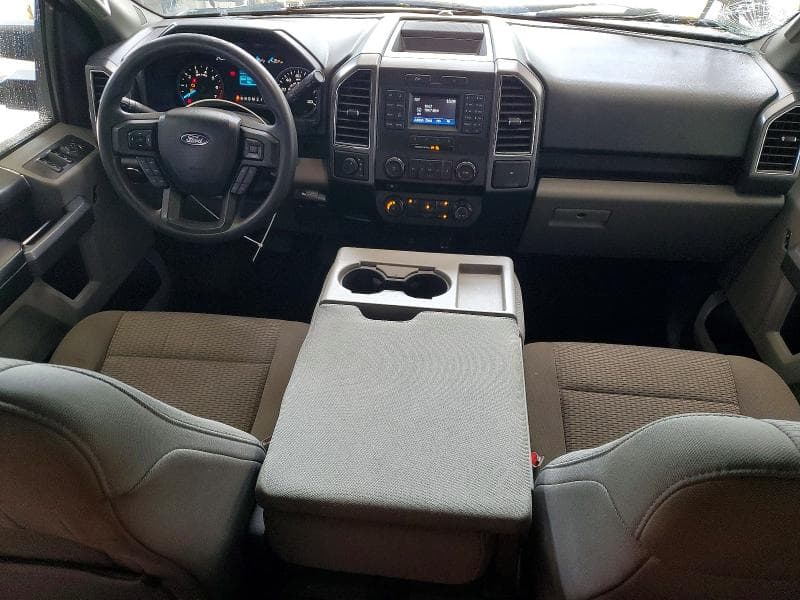 2017 FORD F150 SUPERCREW 8