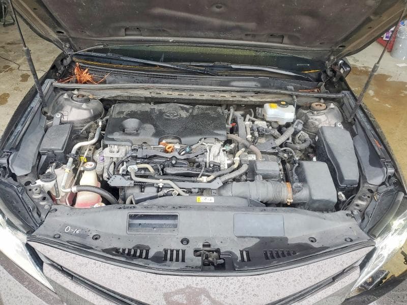 2018 TOYOTA CAMRY LE 11