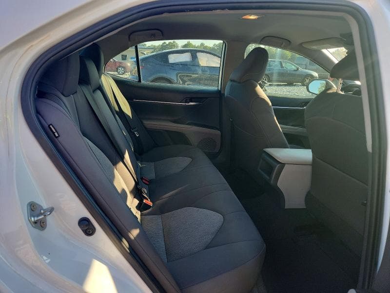 2021 TOYOTA CAMRY LE 10