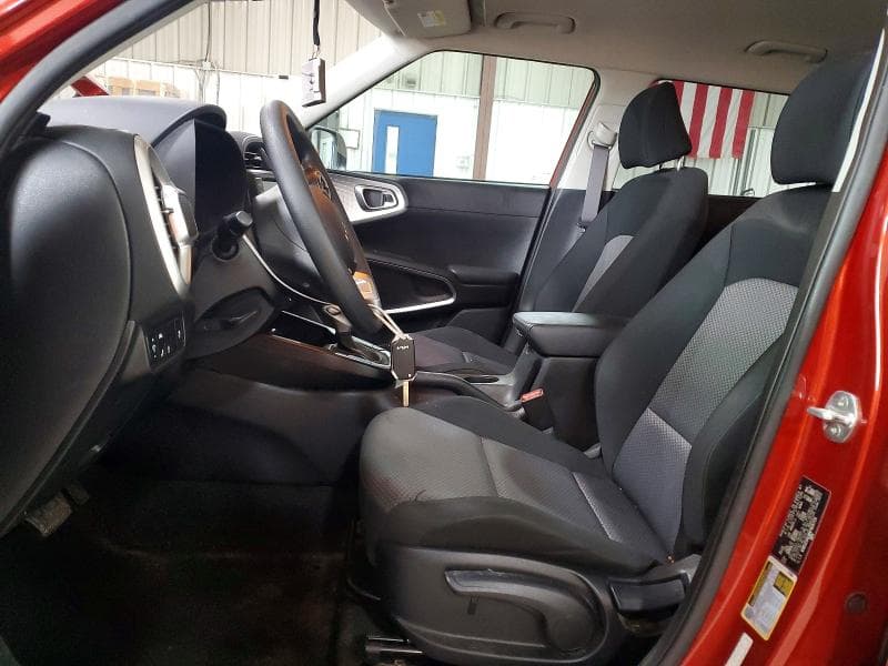 2022 KIA SOUL LX 7