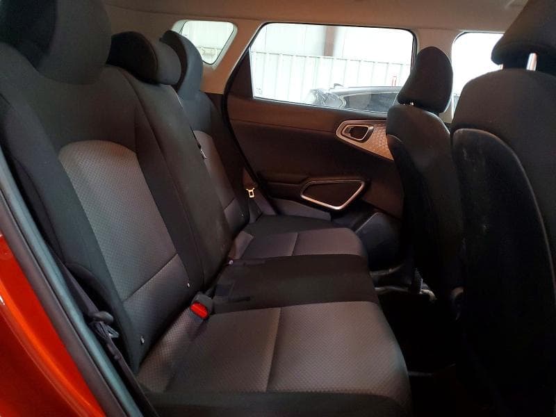 2022 KIA SOUL LX 10