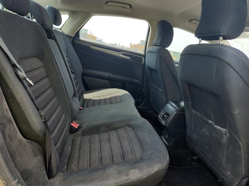 2018 FORD FUSION SE 10