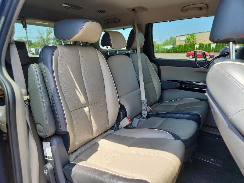 2018 KIA SEDONA EX EX 11