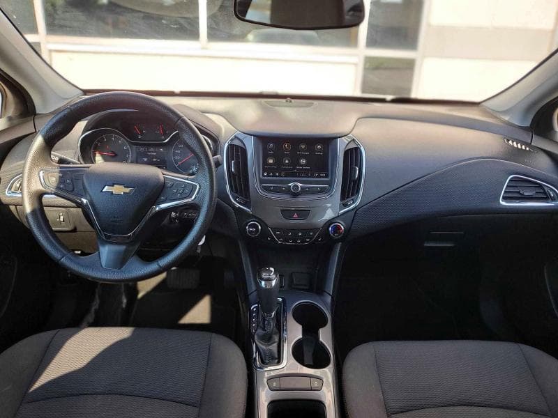 2019 CHEVROLET CRUZE LT 10