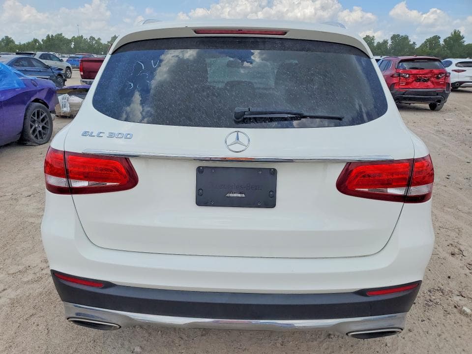 2019 MERCEDES-BENZ GLC 300 300 6
