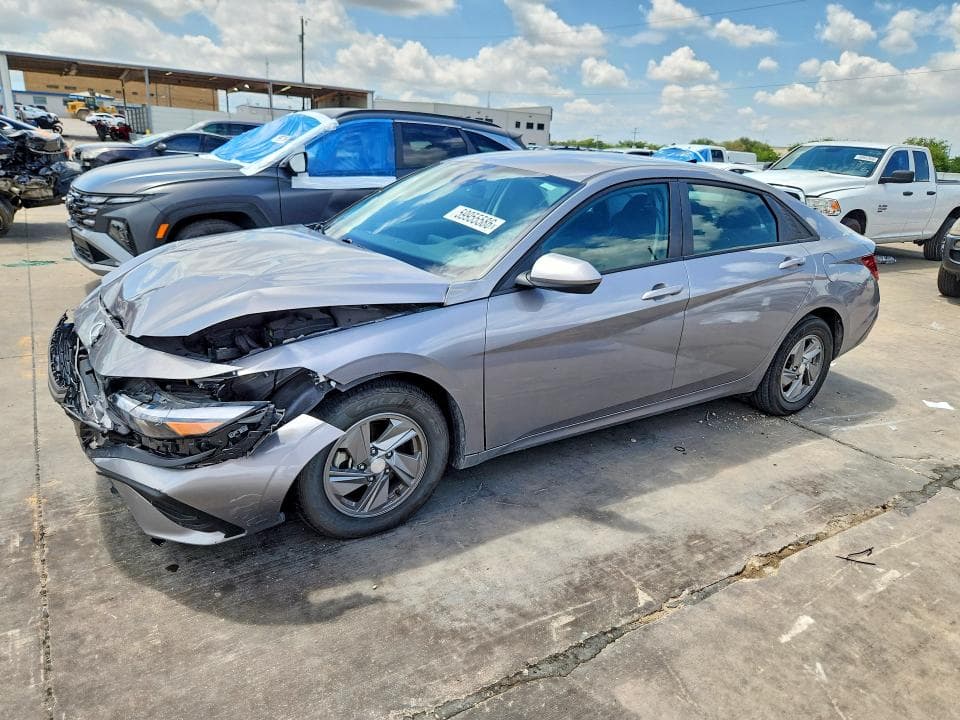 2025 HYUNDAI ELANTRA SE - 1