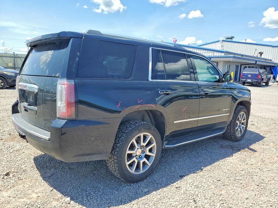 2017 GMC YUKON DENALI 3