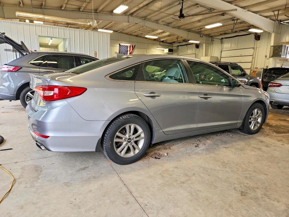 2017 HYUNDAI SONATA SE SE 3