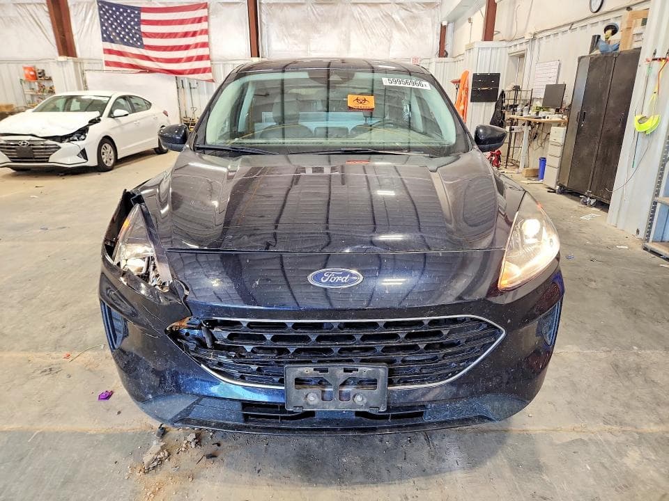 2021 FORD ESCAPE SE 5
