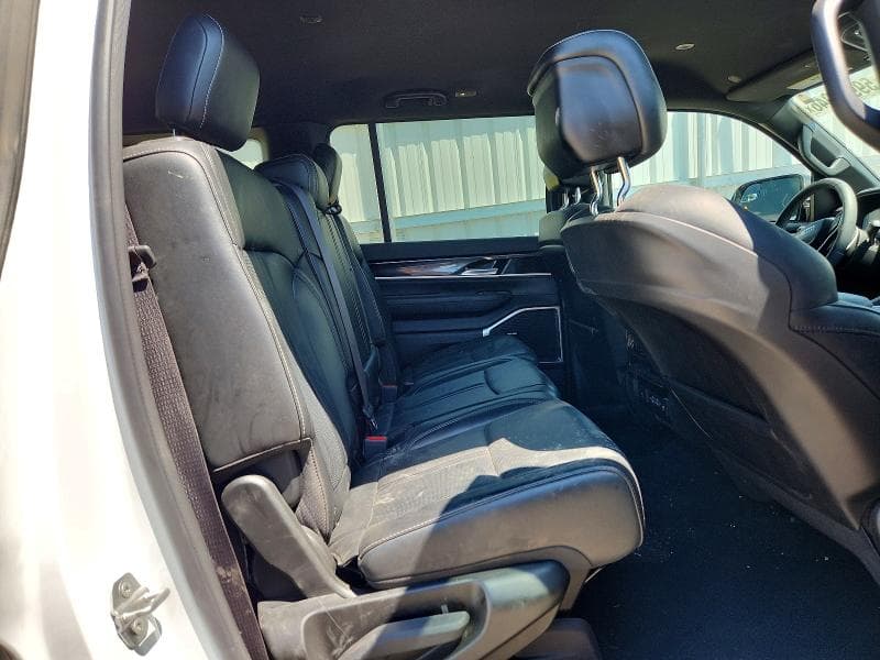2023 JEEP WAGONEER SERIES I 11