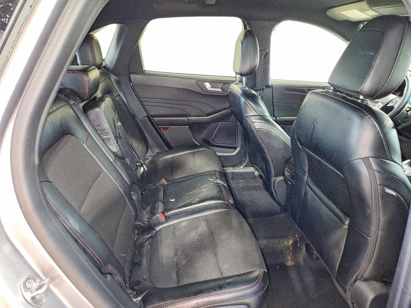 2024 FORD ESCAPE ST LINE 11