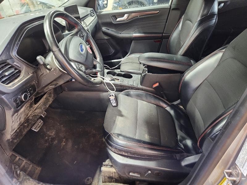 2024 FORD ESCAPE ST LINE 7