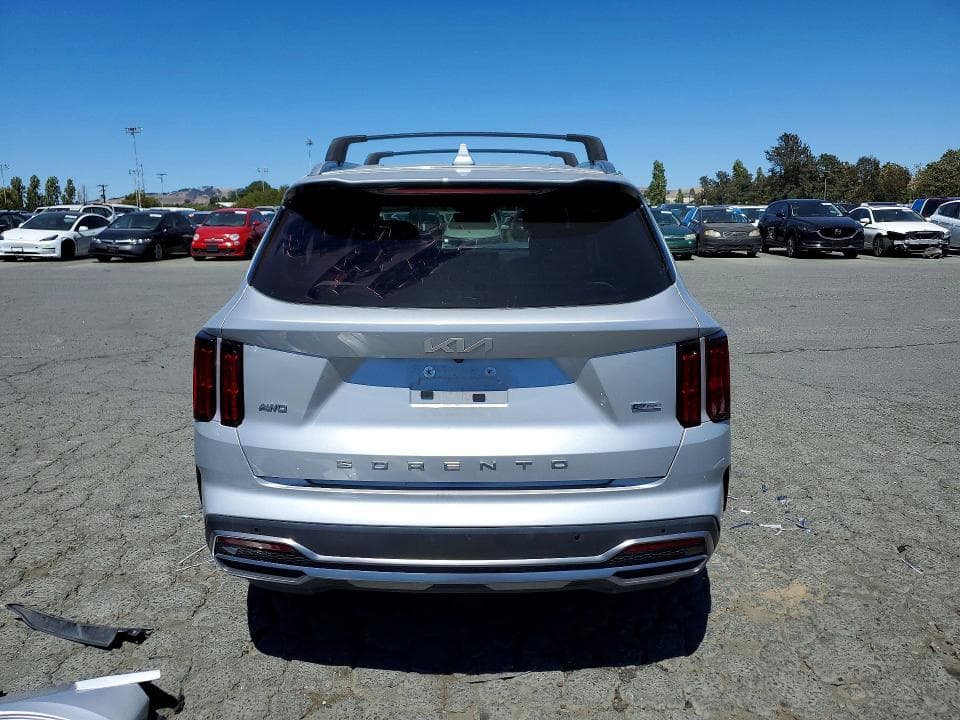 2022 KIA SORENTO SX 6