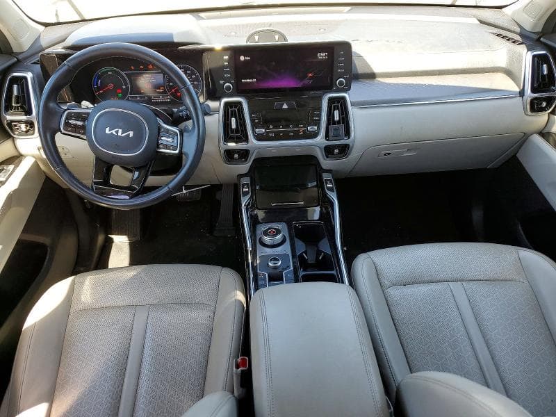 2022 KIA SORENTO SX 8