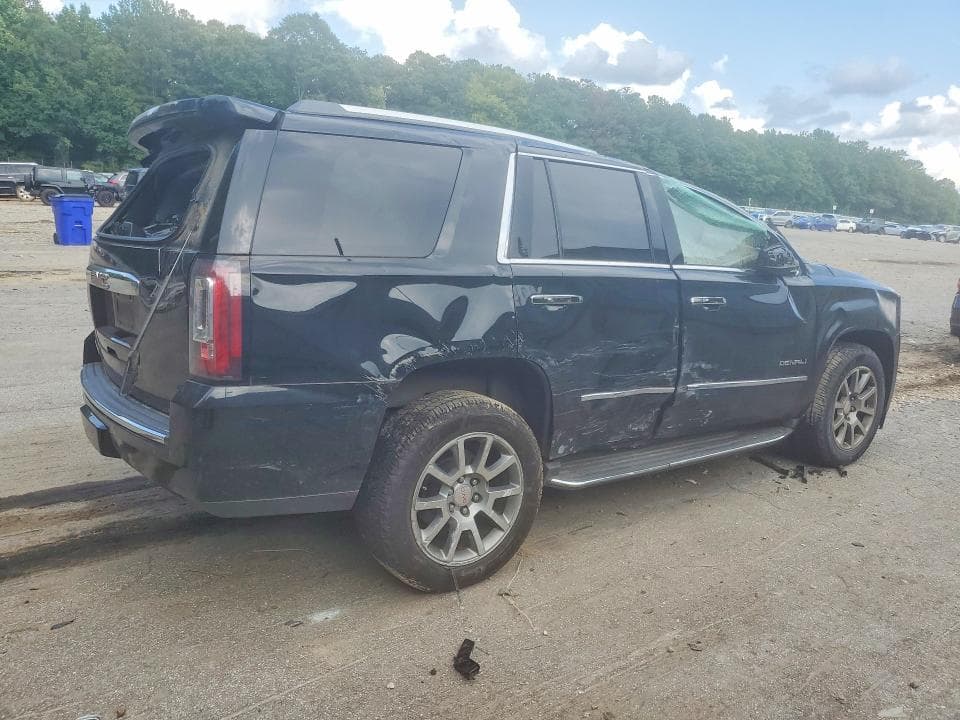 2017 GMC YUKON DENALI 3