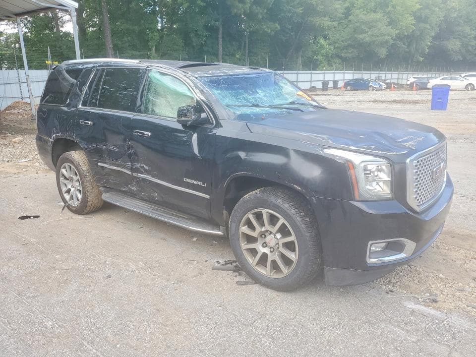 2017 GMC YUKON DENALI 4
