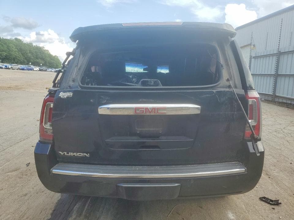 2017 GMC YUKON DENALI 6