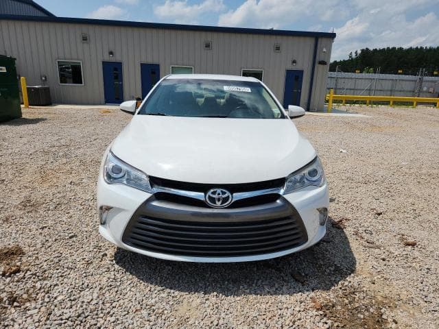 2017 TOYOTA CAMRY LE 5