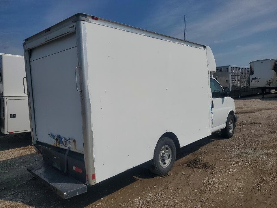 2017 CHEVROLET EXP G3500 3