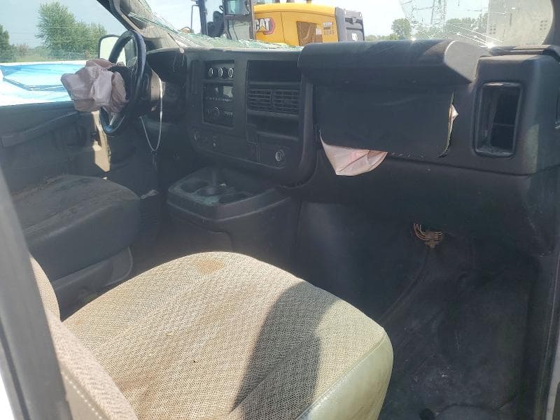 2017 CHEVROLET EXP G3500 8