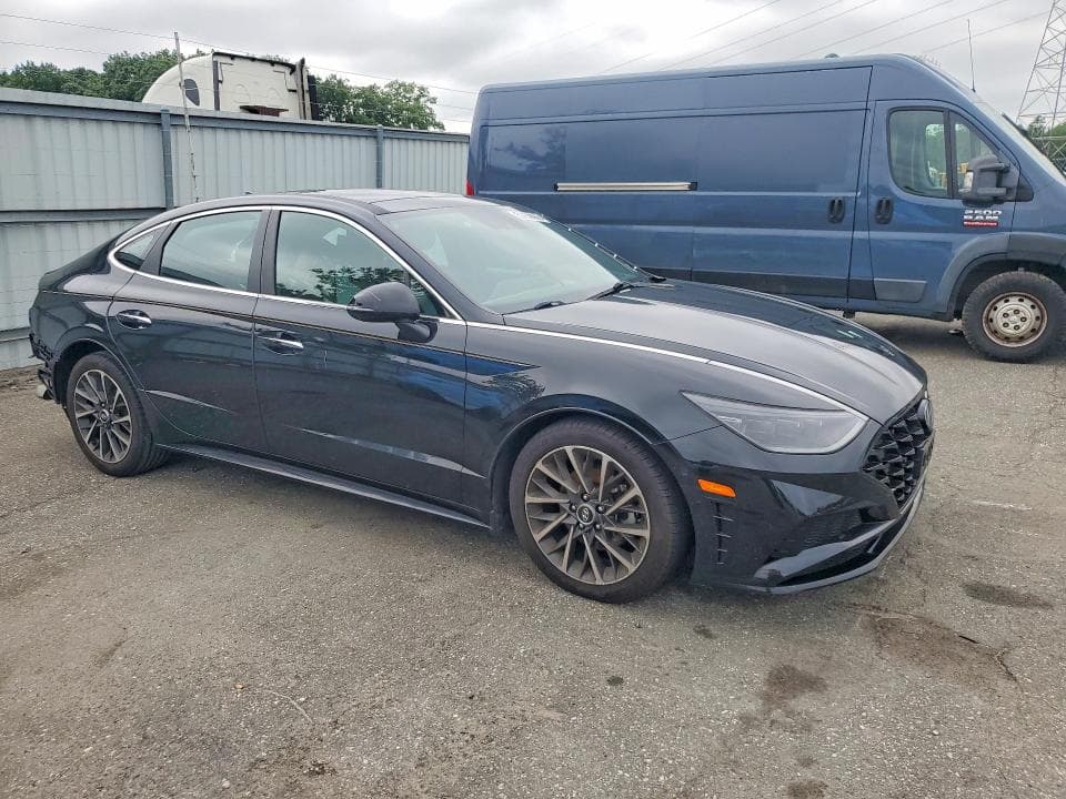 2021 HYUNDAI SONATA LIMITED 4