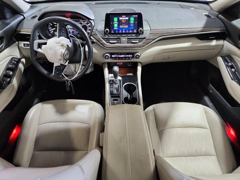 2021 NISSAN ALTIMA SL 8