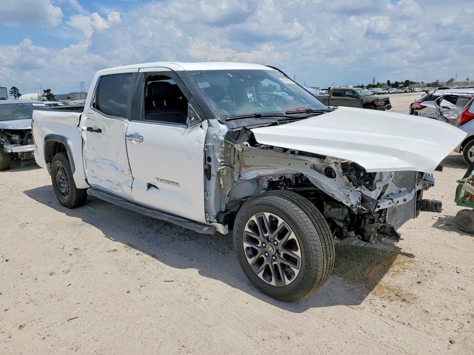 2026 TOYOTA TUNDRA CREWMAX LIMITED CREWMAX LIMITED 4