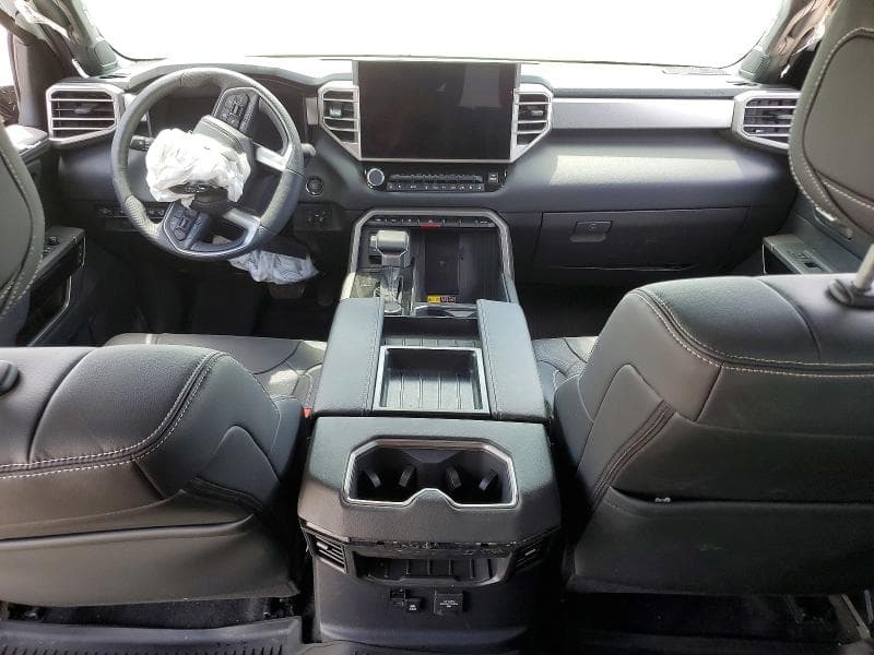 2026 TOYOTA TUNDRA CREWMAX LIMITED CREWMAX LIMITED 8