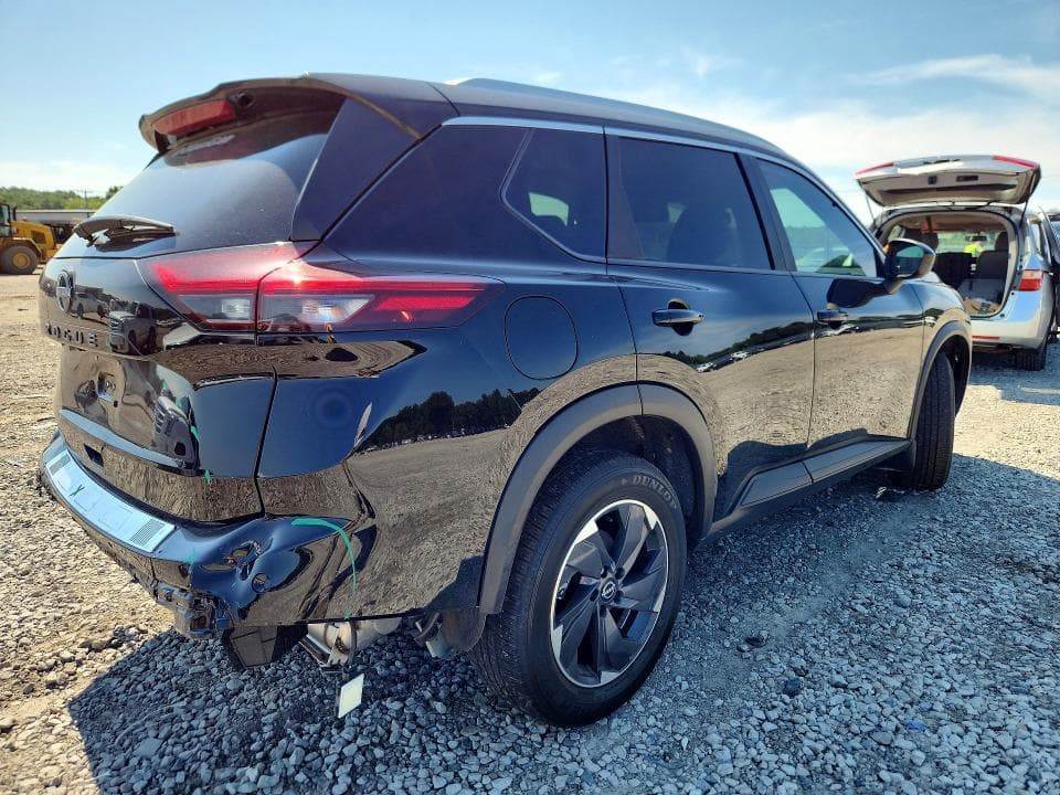 2025 NISSAN ROGUE SV 3