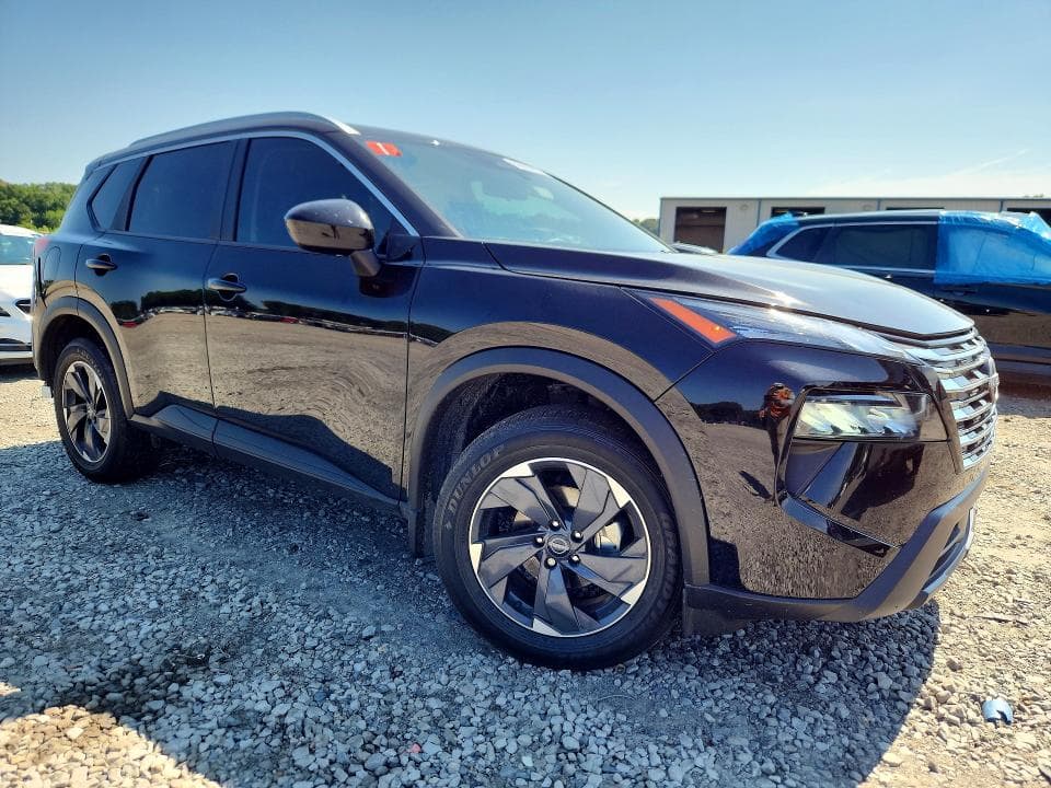 2025 NISSAN ROGUE SV 4