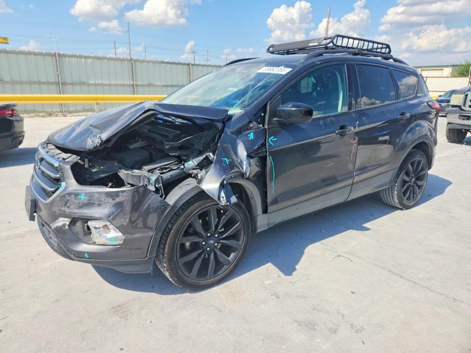 2019 FORD ESCAPE SE - 1