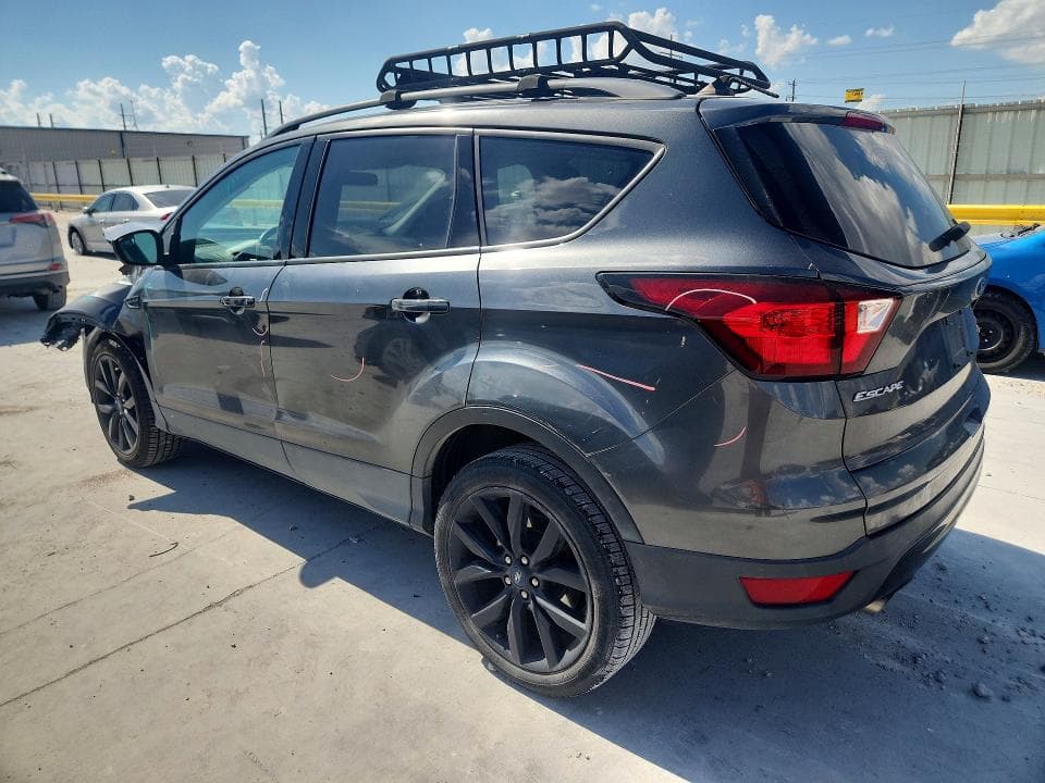 2019 FORD ESCAPE SE 2