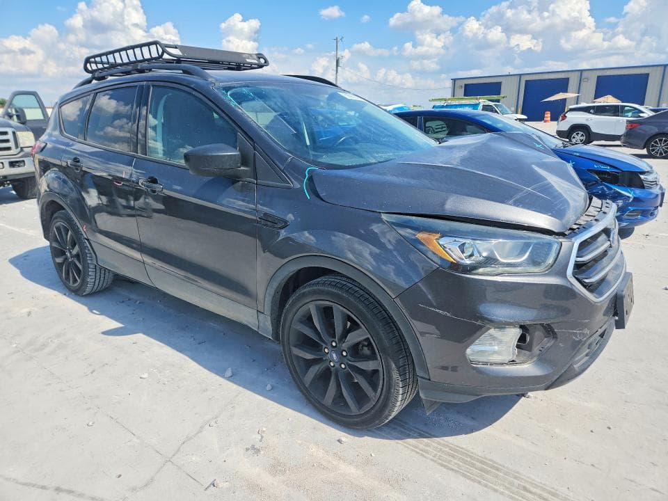 2019 FORD ESCAPE SE 4