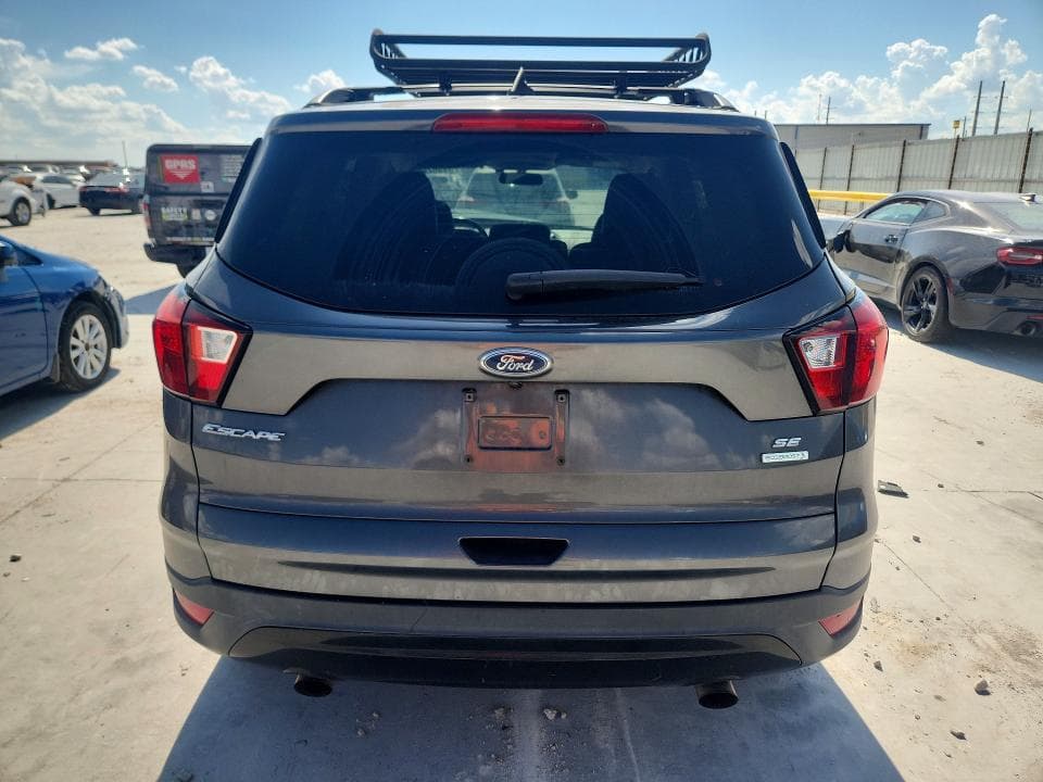 2019 FORD ESCAPE SE 6