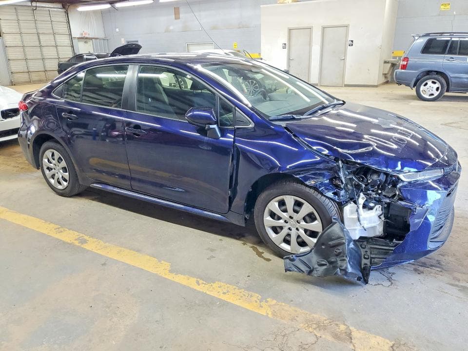 2023 TOYOTA COROLLA LE 4