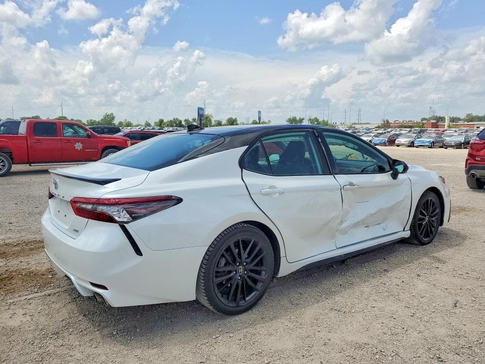 2021 TOYOTA CAMRY XSE XSE 3