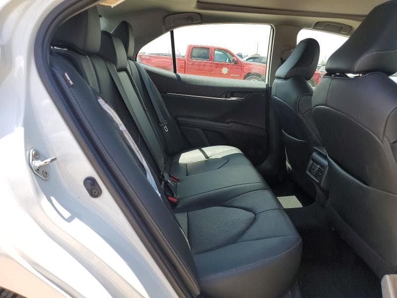 2021 TOYOTA CAMRY XSE XSE 10