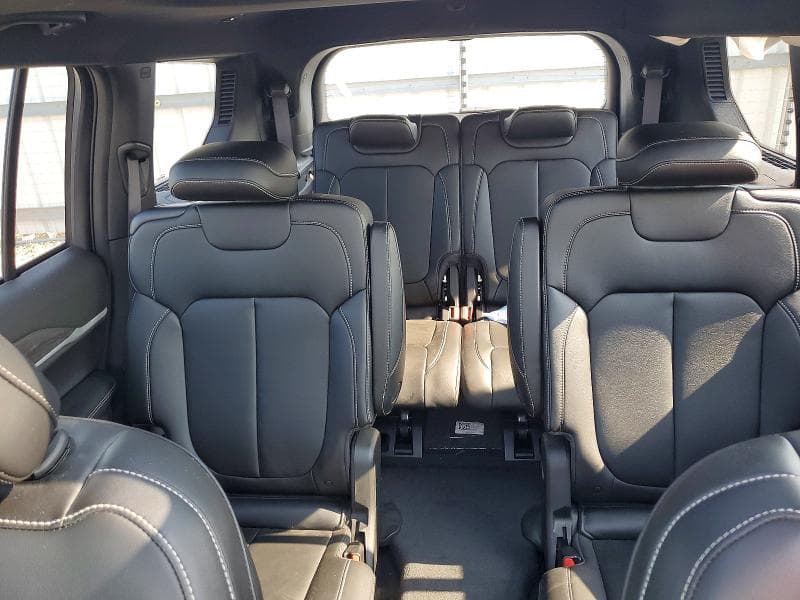 2025 JEEP GRAND CHEROKEE L LIMITED 10
