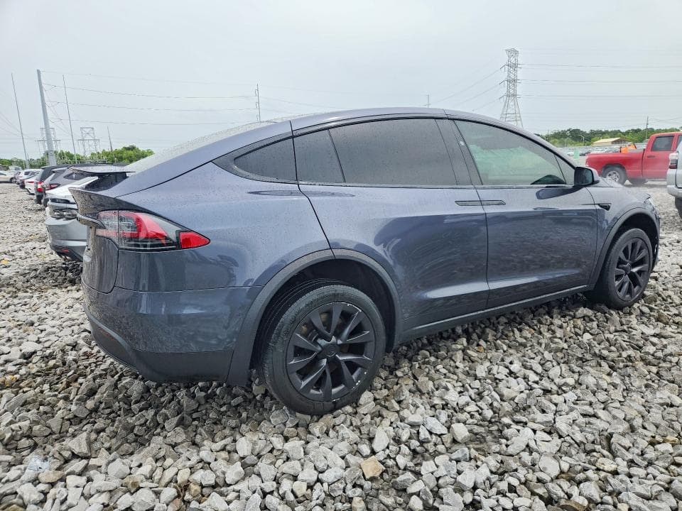 2022 TESLA MODEL X 3