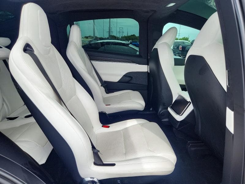 2022 TESLA MODEL X 10
